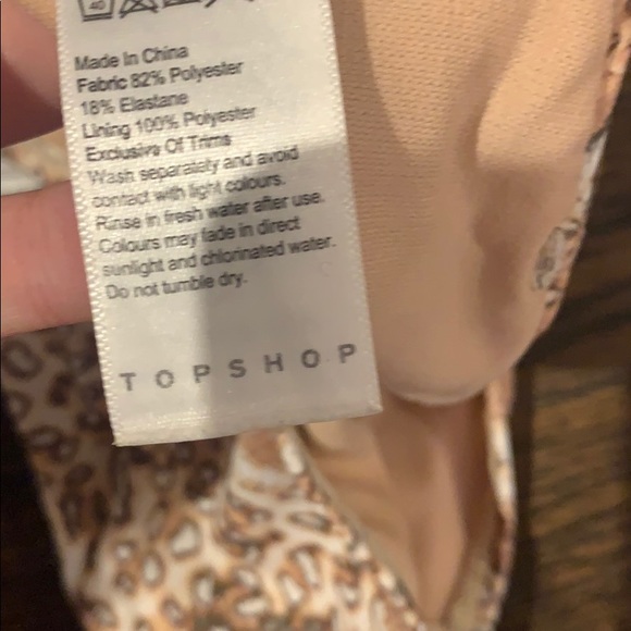 Top shop 1 shoulder snakeskin bikini top! - Picture 2 of 2